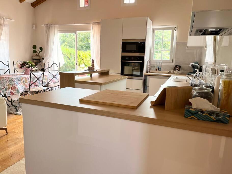 1Km Plage, Agreable Maison 6 Pers Classee 3* Hendaye Exteriér fotografie